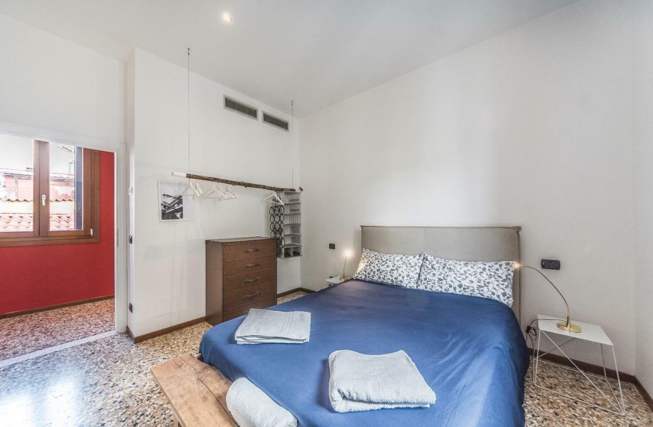 Ca' D'oro Apartamento *